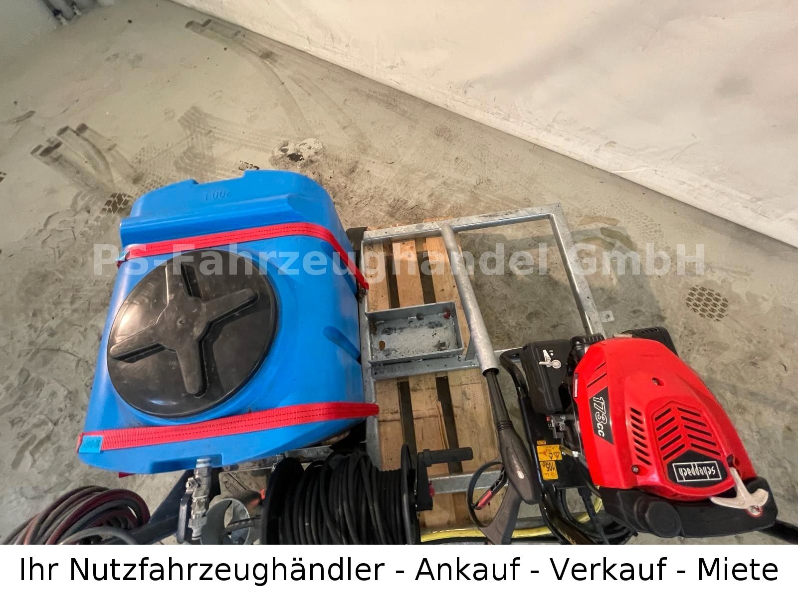 Fahrzeugabbildung Andere mobile Wascheinrichtung (Kühler/WalkingFloor)