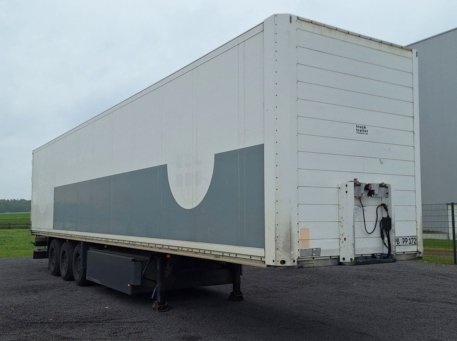 Fahrzeugabbildung Schmitz Cargobull SKO 24