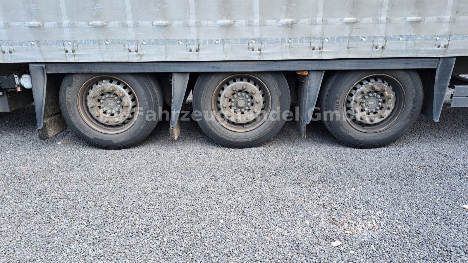 Fahrzeugabbildung Schmitz Cargobull SCS 24/L-13.62 *Mega*Hubdach