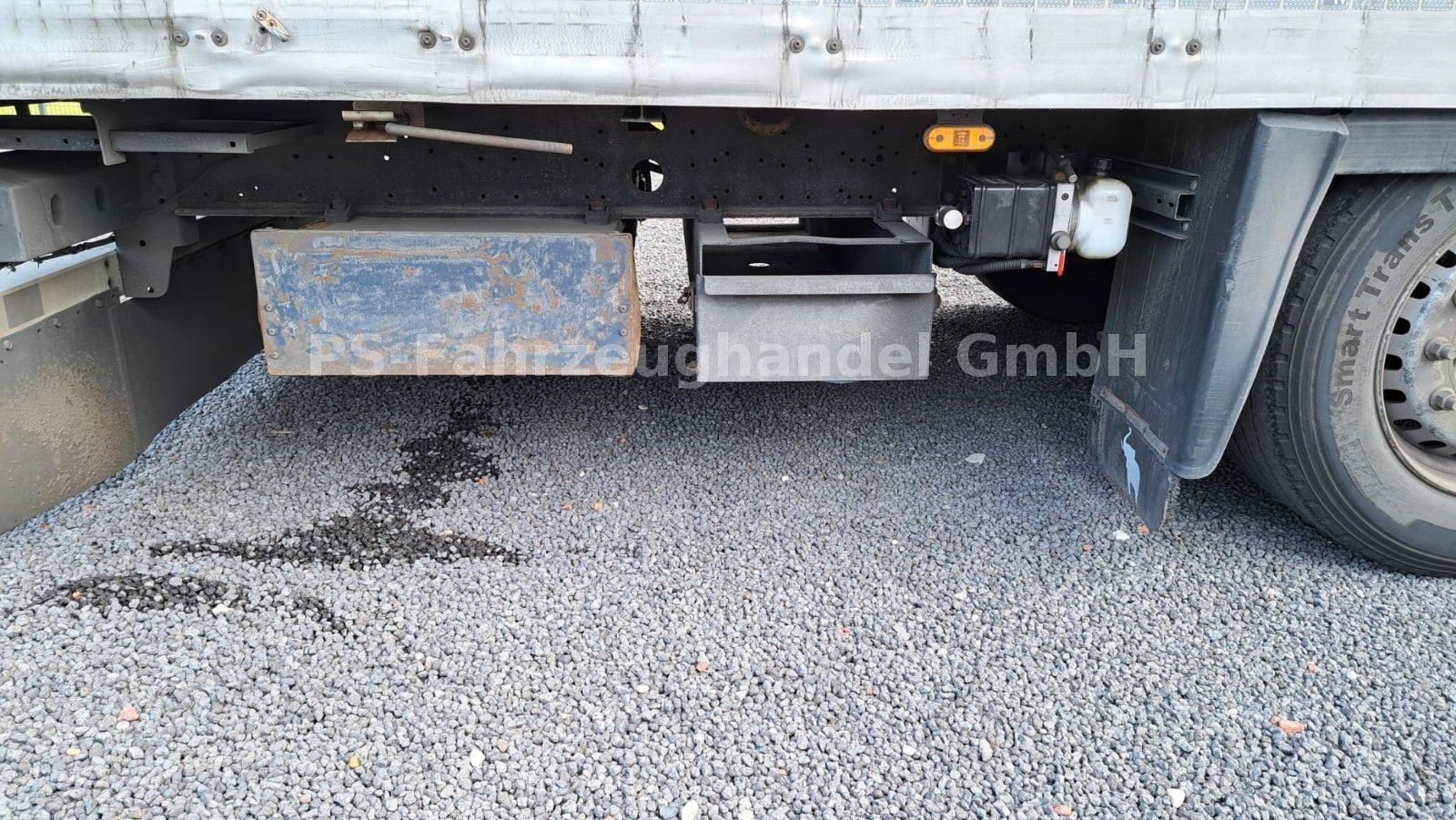 Fahrzeugabbildung Schmitz Cargobull SCS 24/L-13.62 *Mega*Hubdach