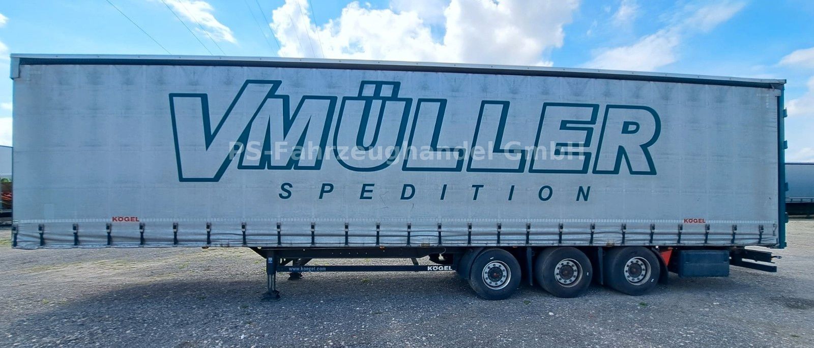Fahrzeugabbildung Kögel S24-1*Volumen* LiftA*Hubdach*