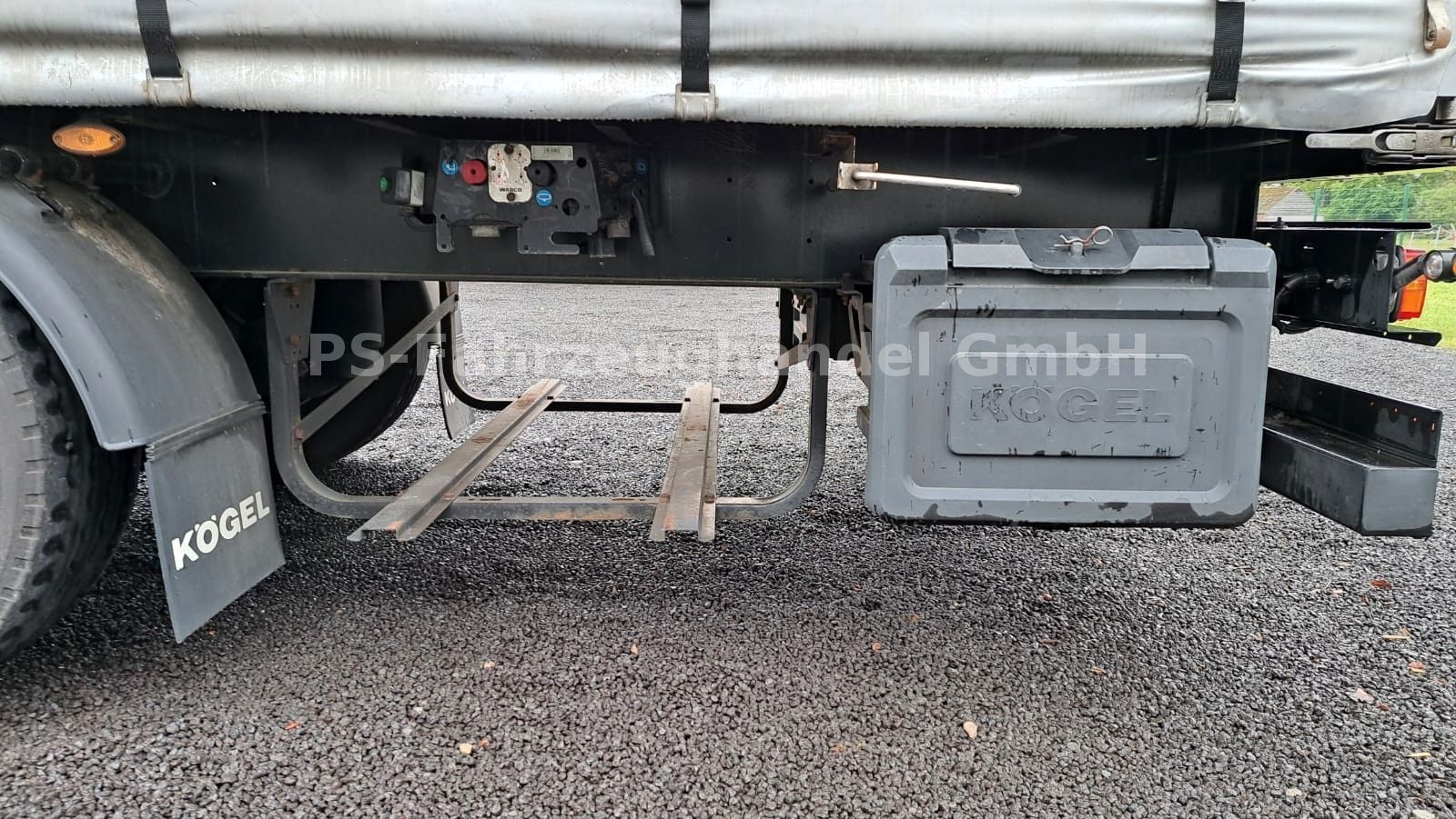 Fahrzeugabbildung Kögel SN24*Standard*LaSi CodeXL+Getränke+DC+Altpapier