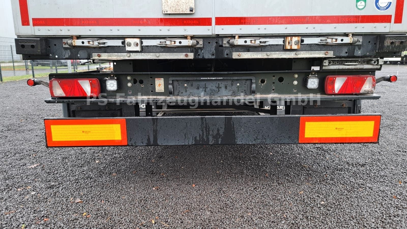 Fahrzeugabbildung Kögel SN24*Standard*LaSi CodeXL+Getränke+DC+Altpapier