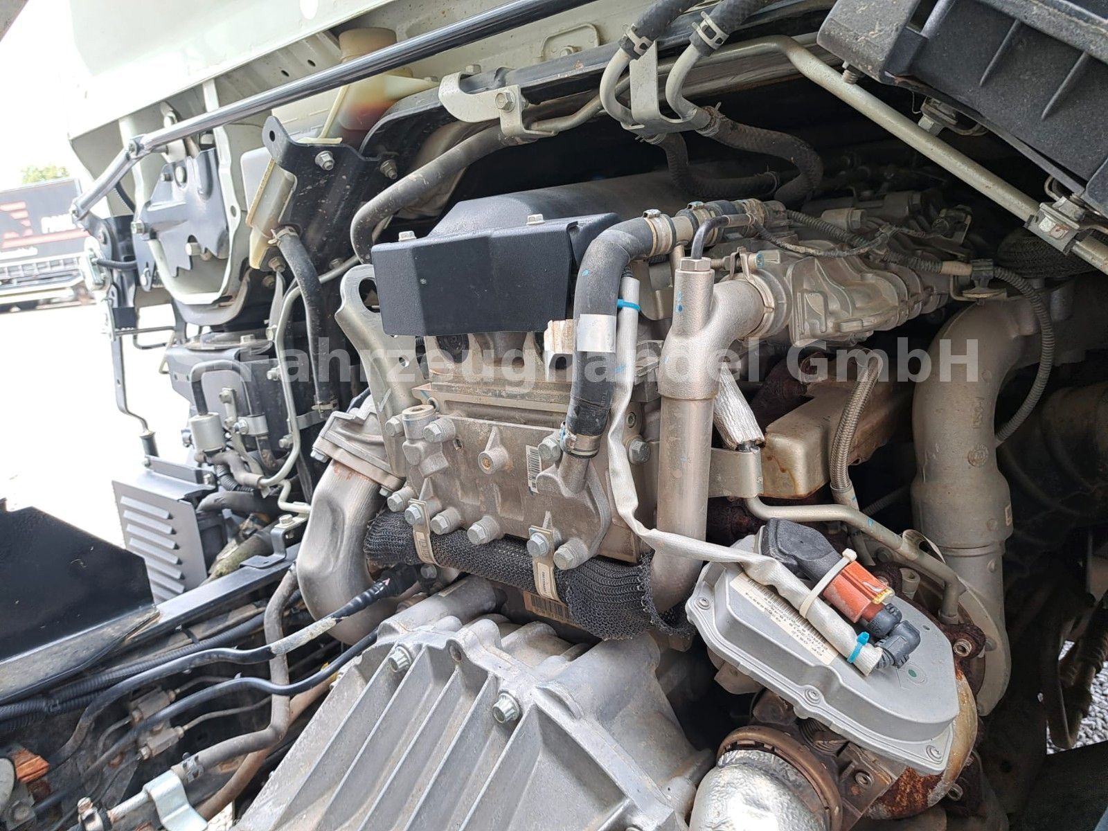 Fahrzeugabbildung FUSO Canter 7C18*Dreiseitenkipper*AHK