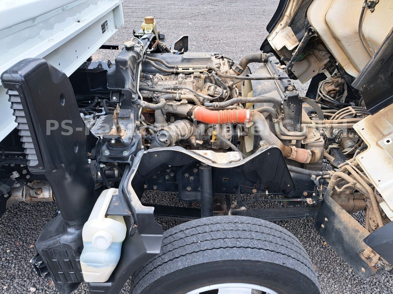 Fahrzeugabbildung FUSO Canter 7C18*Dreiseitenkipper*AHK