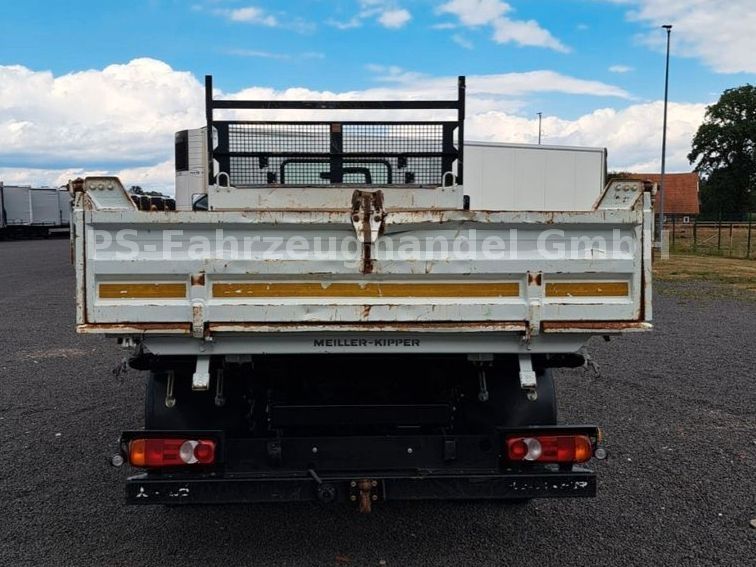 Fahrzeugabbildung FUSO Canter 7C18*Dreiseitenkipper*AHK