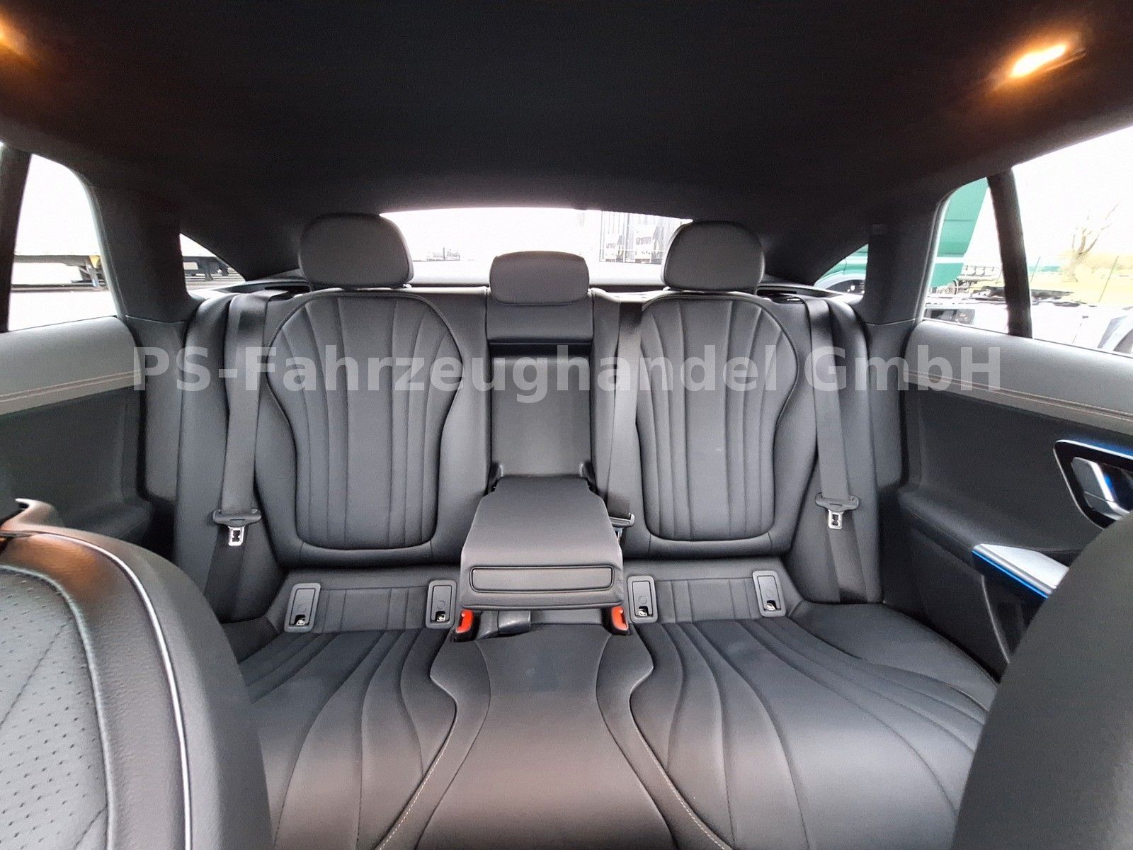 Fahrzeugabbildung Mercedes-Benz EQE 500 4Matic*AMG Line*Leder* Navi*DAB*AHK