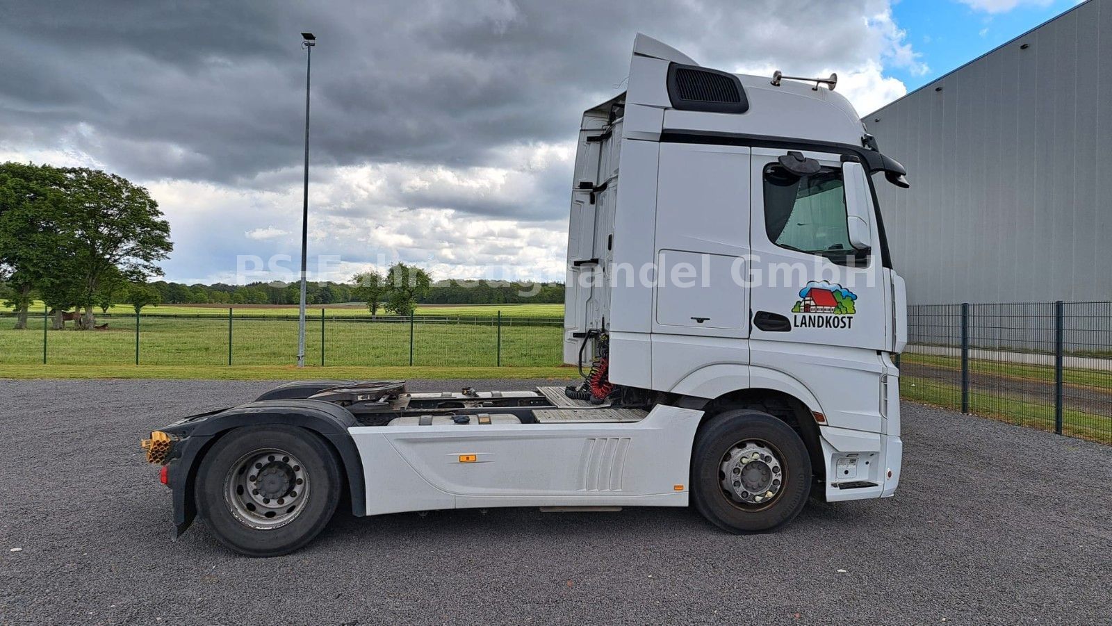 Fahrzeugabbildung Mercedes-Benz Actros 4 1842LS 4x2*Blatt/Luft*