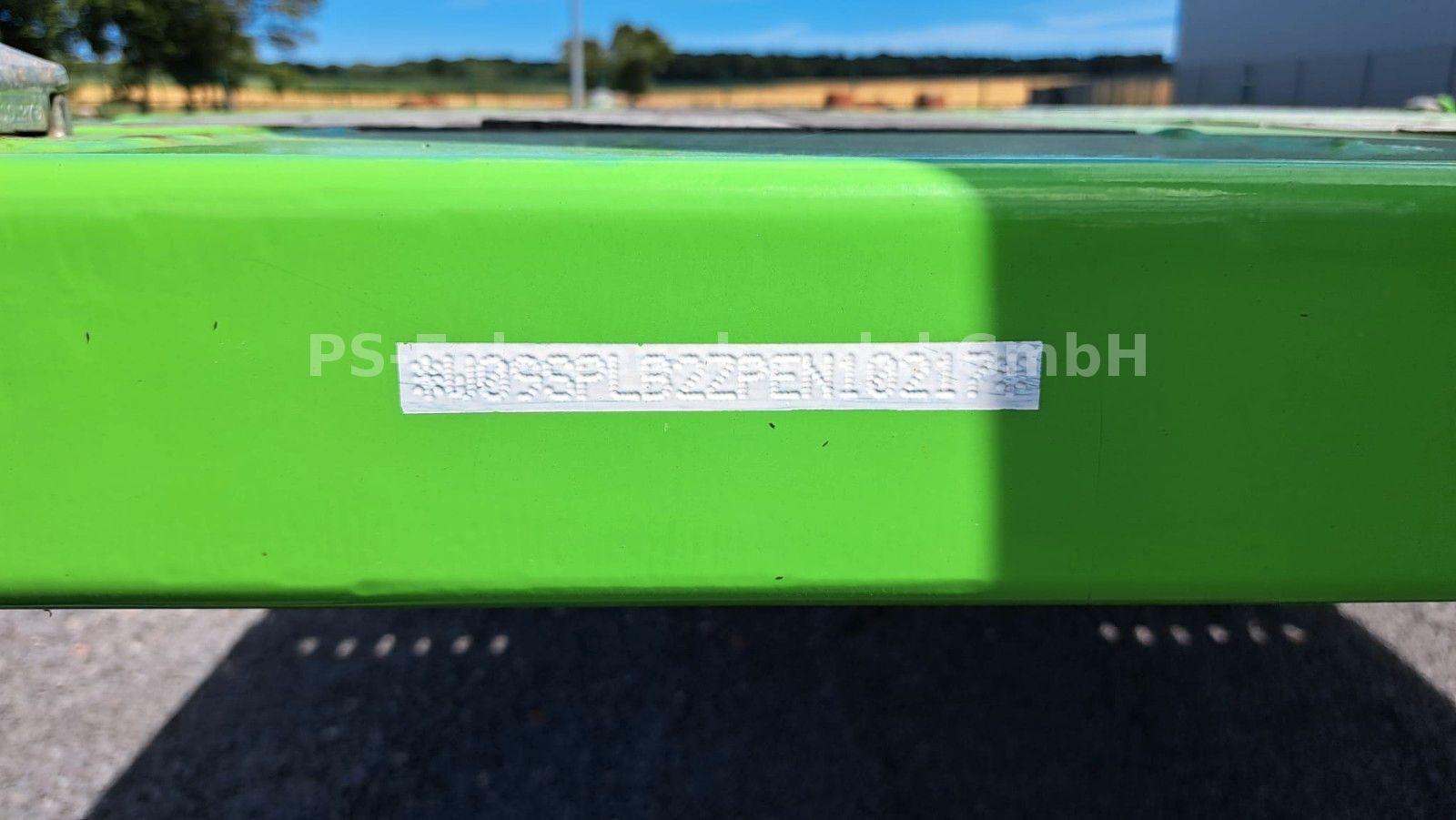 Fahrzeugabbildung HRD SPLB2Z*fernst LenkA* ContainerVer*