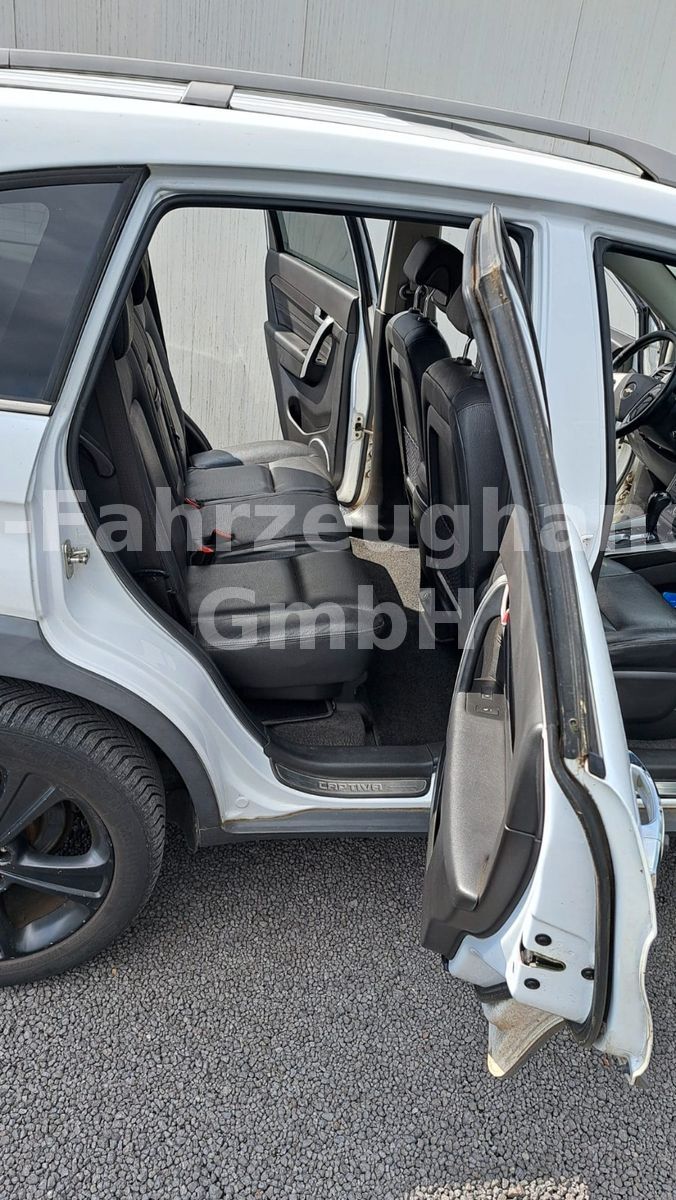 Fahrzeugabbildung Chevrolet Captiva 2.2 D LTZ 4WD*7 Sitzer*AHK