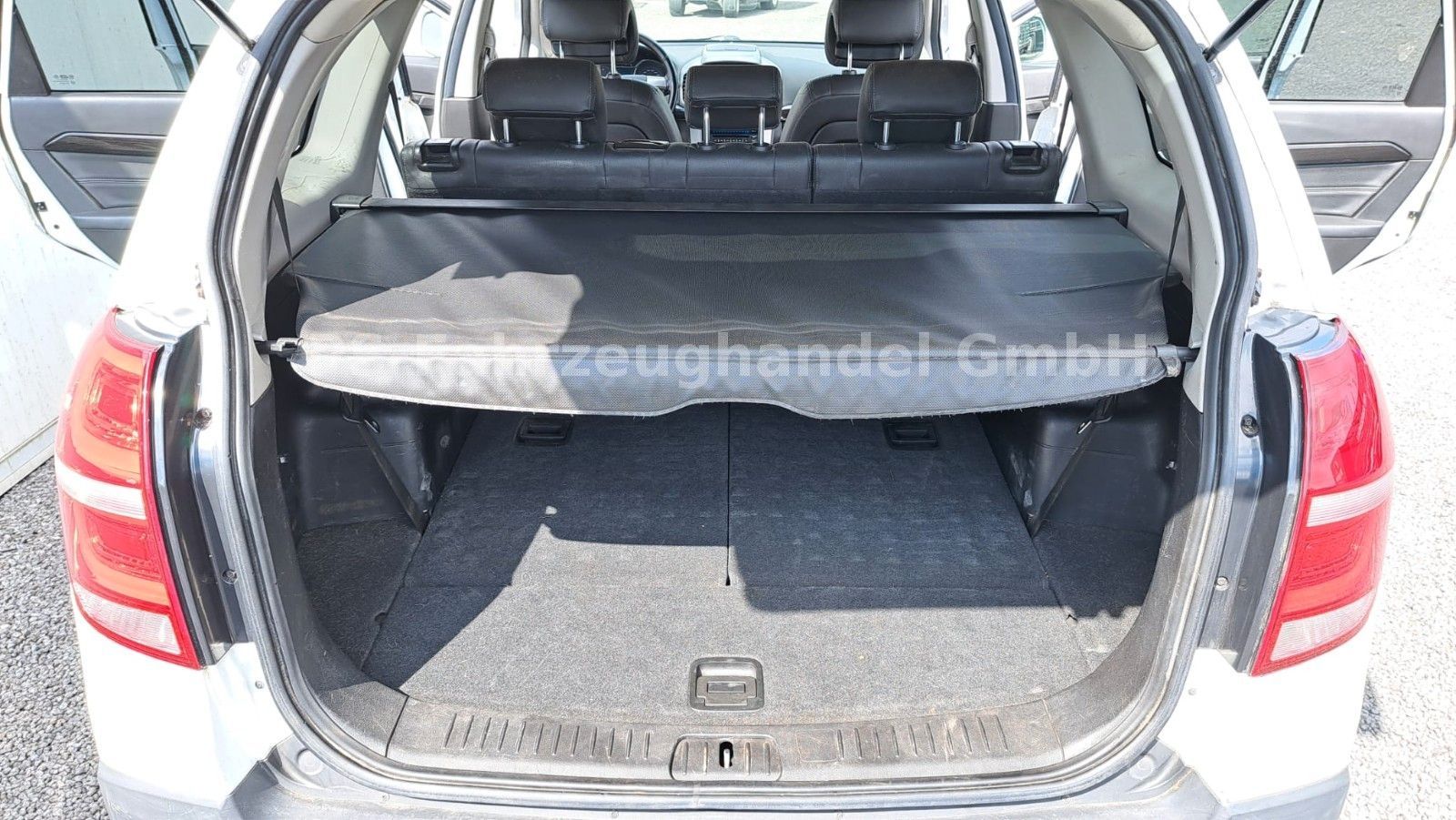 Fahrzeugabbildung Chevrolet Captiva 2.2 D LTZ 4WD*7 Sitzer*AHK