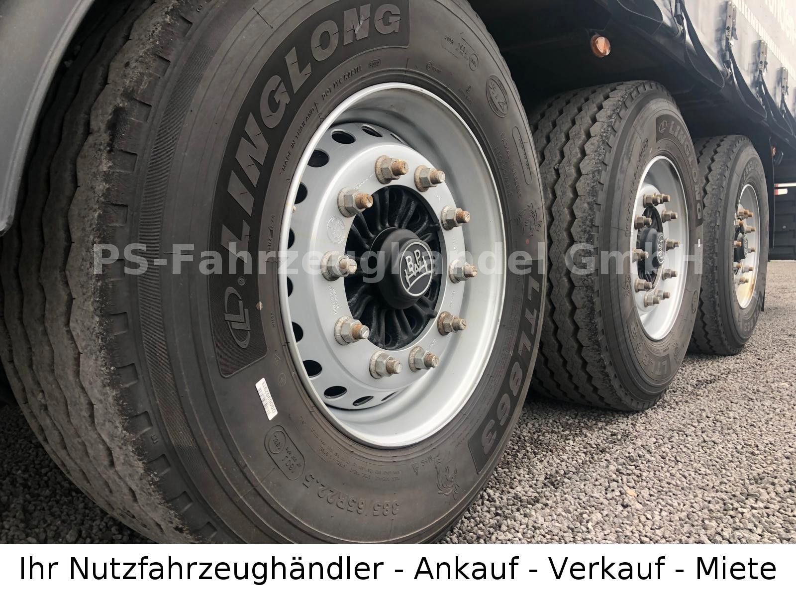 Fahrzeugabbildung Kögel SN24*Standard*BPW* Liftachse*Verbreiterungsplane