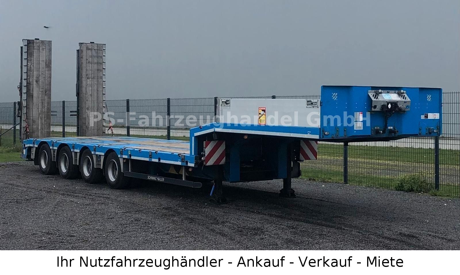 Fahrzeugabbildung Schwarzmüller *F-Serie*Tieflader*gekröpft*Hydr.Rampen