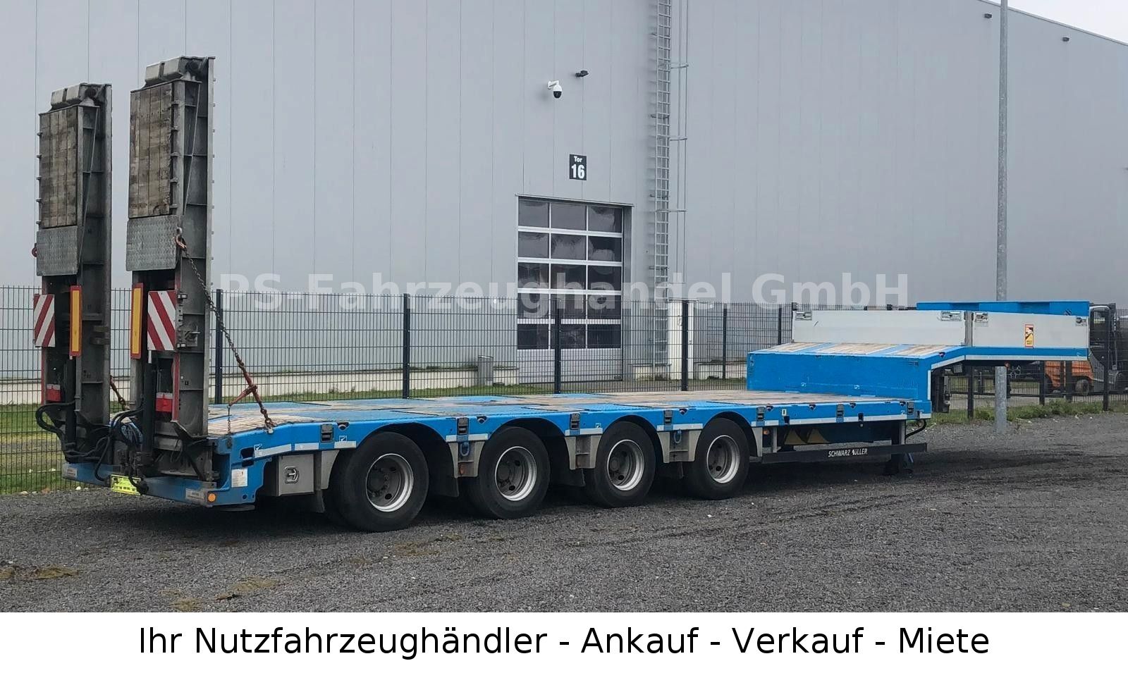 Fahrzeugabbildung Schwarzmüller *F-Serie*Tieflader*gekröpft*Hydr.Rampen