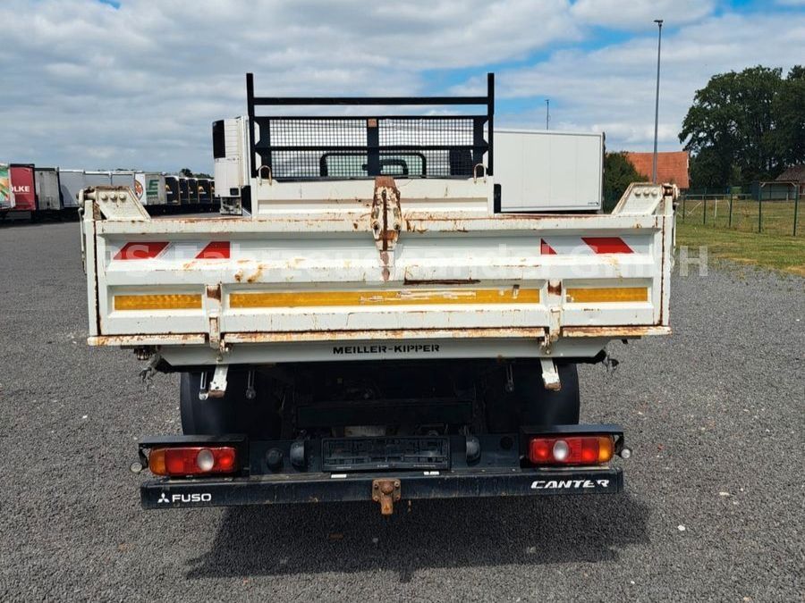 Fahrzeugabbildung FUSO Canter 7C18*Dreiseitenkipper*AHK