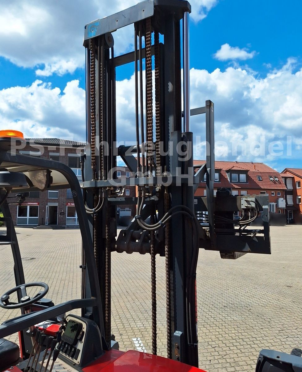Fahrzeugabbildung Moffett M4 25.3 NX*Gabeln 1800mm *ZV