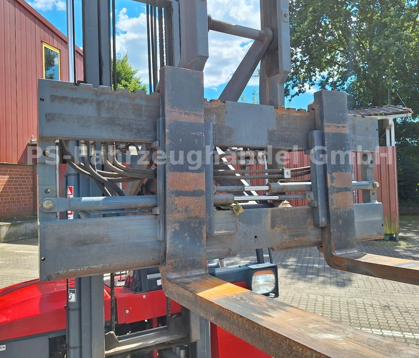 Fahrzeugabbildung Moffett M4 25.3 NX*Gabeln 1800mm *ZV