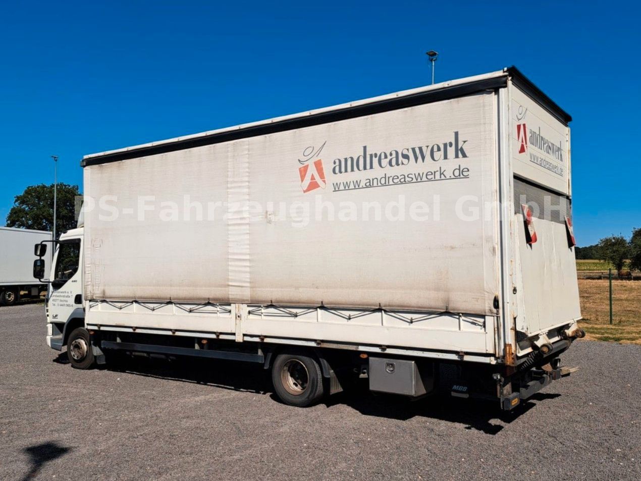 Fahrzeugabbildung DAF LF 220 FA*LBW*AHK