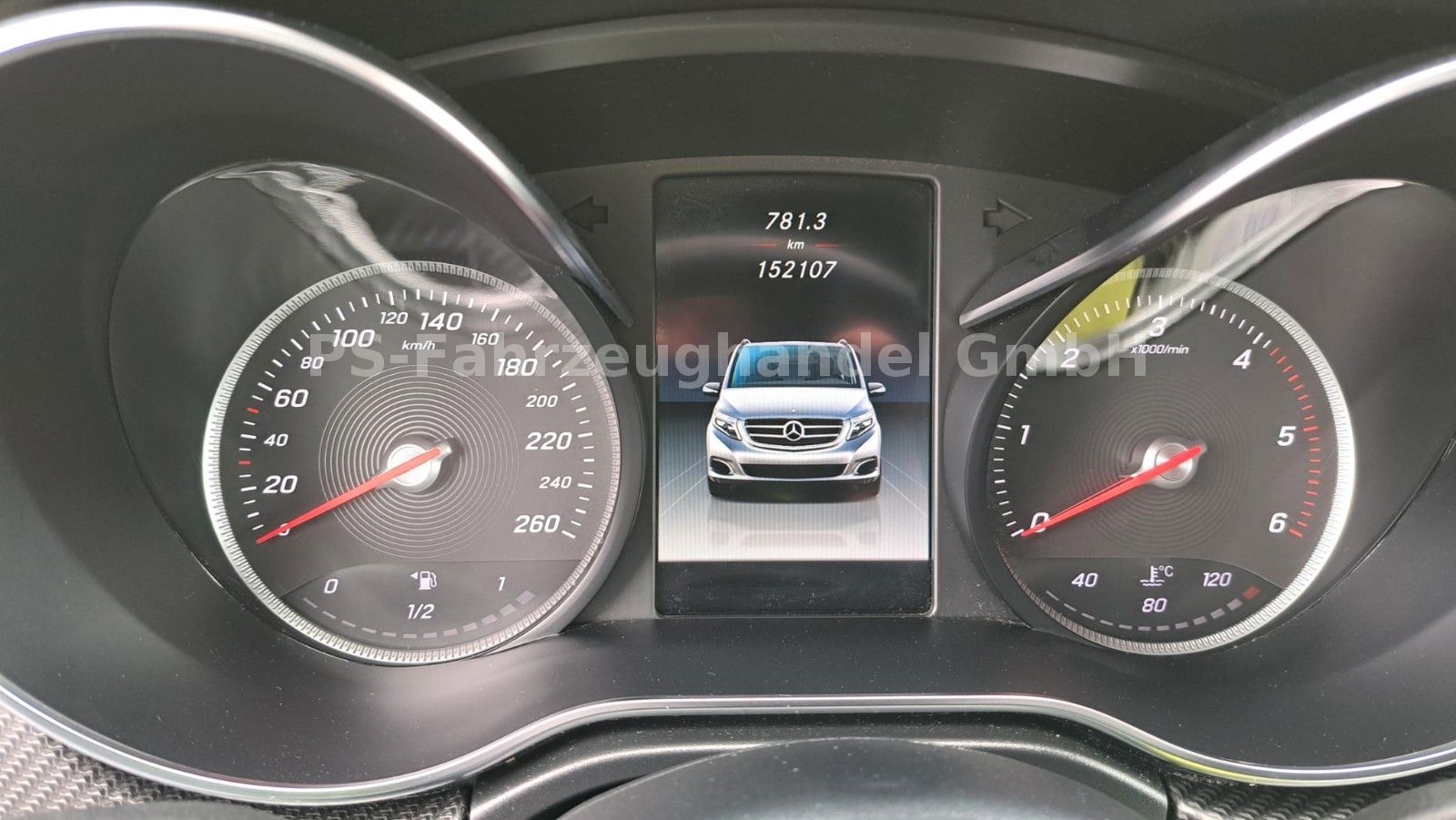 Fahrzeugabbildung Mercedes-Benz V 250 d lang Avantgarde*AMG-Line*Leder*AHK
