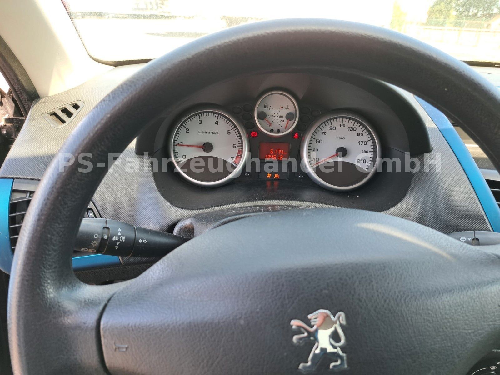 Fahrzeugabbildung Peugeot 206 + Urban Move