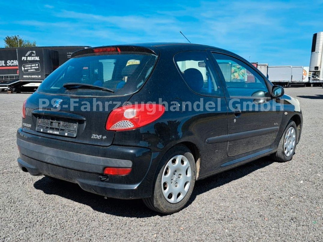 Fahrzeugabbildung Peugeot 206 + Urban Move