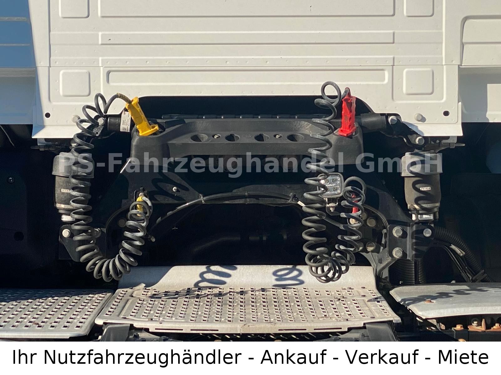Fahrzeugabbildung DAF XG 480 FT*Standklima*ZF Intarder*2 Tanks*