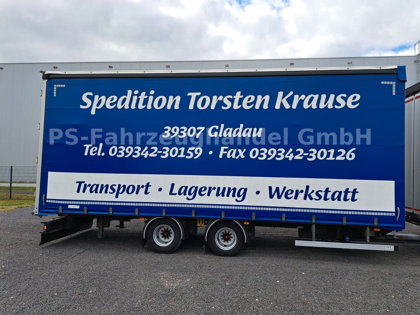 Fahrzeugabbildung Mercedes-Benz Actros 5 2551*GIGASpace*2 Tanks* Kompl.-Zug