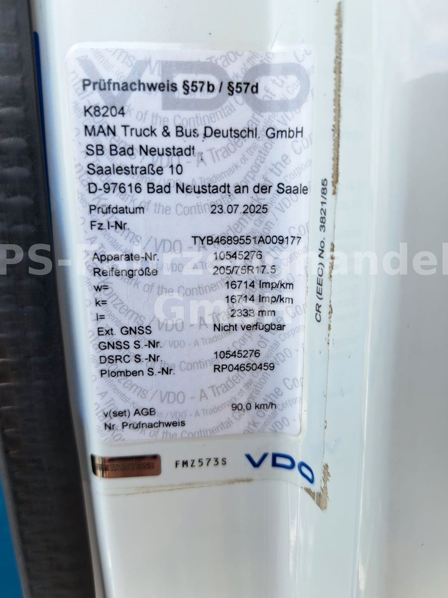 Fahrzeugabbildung FUSO Canter 7C18* HIAB Abrollkipper