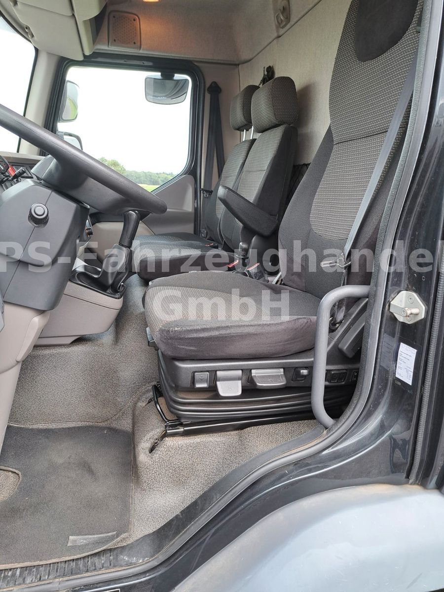 Fahrzeugabbildung DAF LF 220 FA*2 x AHK*gepflegter Zustand