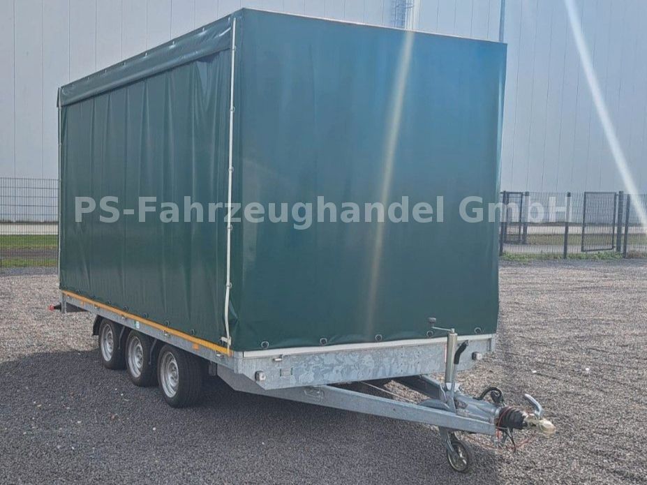 Fahrzeugabbildung Eduard P5*Schiebeplane*Auffahrrampen