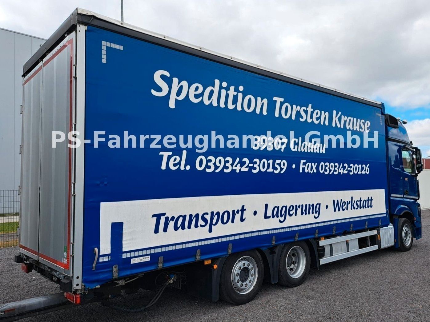 Fahrzeugabbildung Mercedes-Benz Actros 5 2551*GIGASpace*2 Tanks* Kompl.-Zug
