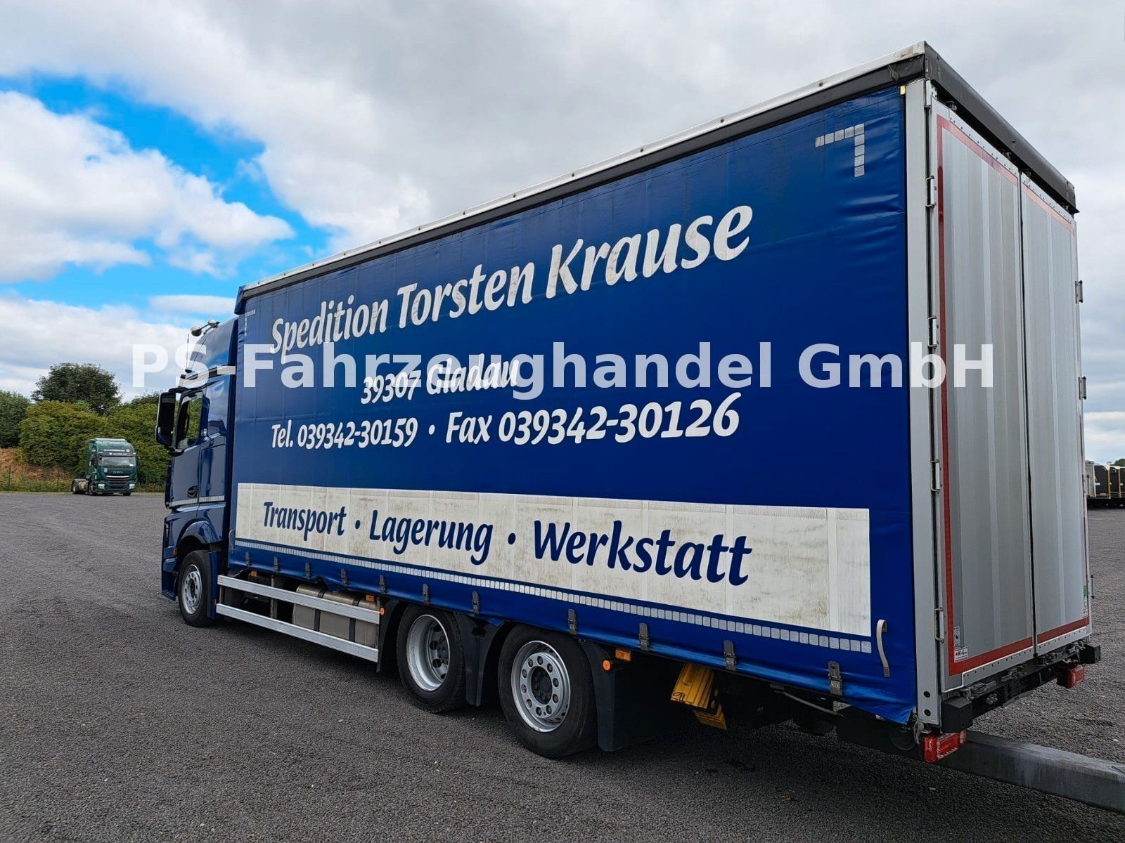 Fahrzeugabbildung Mercedes-Benz Actros 5 2551*GIGASpace*2 Tanks* Kompl.-Zug