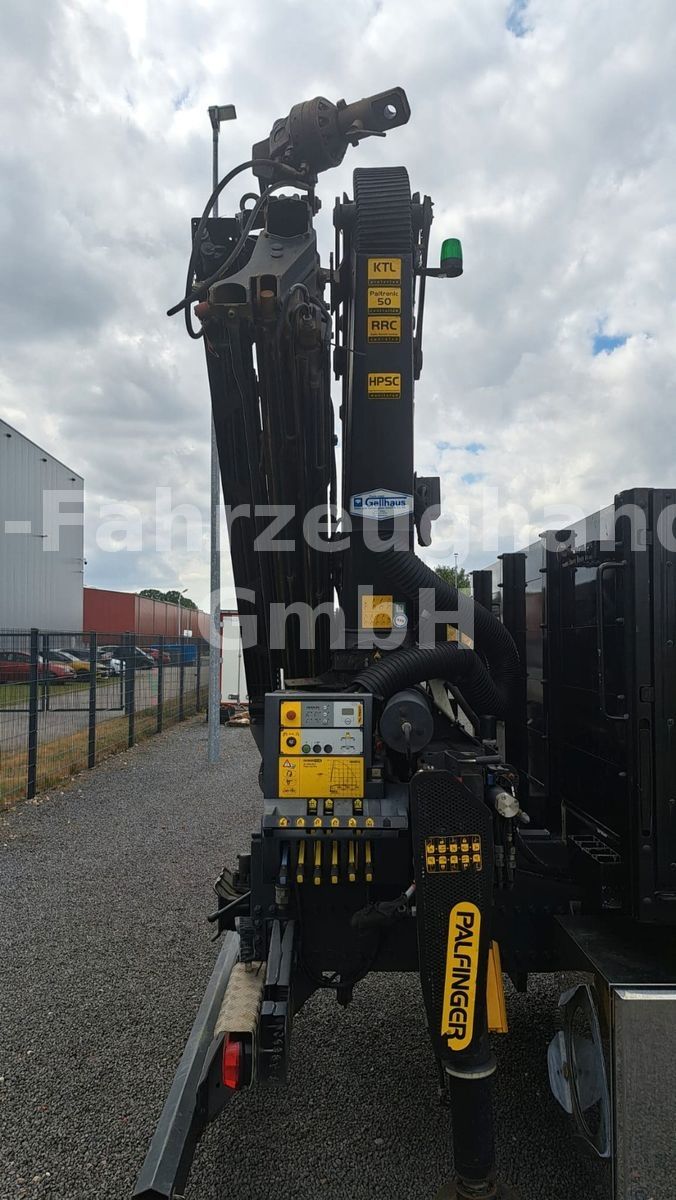 Fahrzeugabbildung Mercedes-Benz Actros 5*2548*Luft/Luft*NAVI*Palfinger-Kran