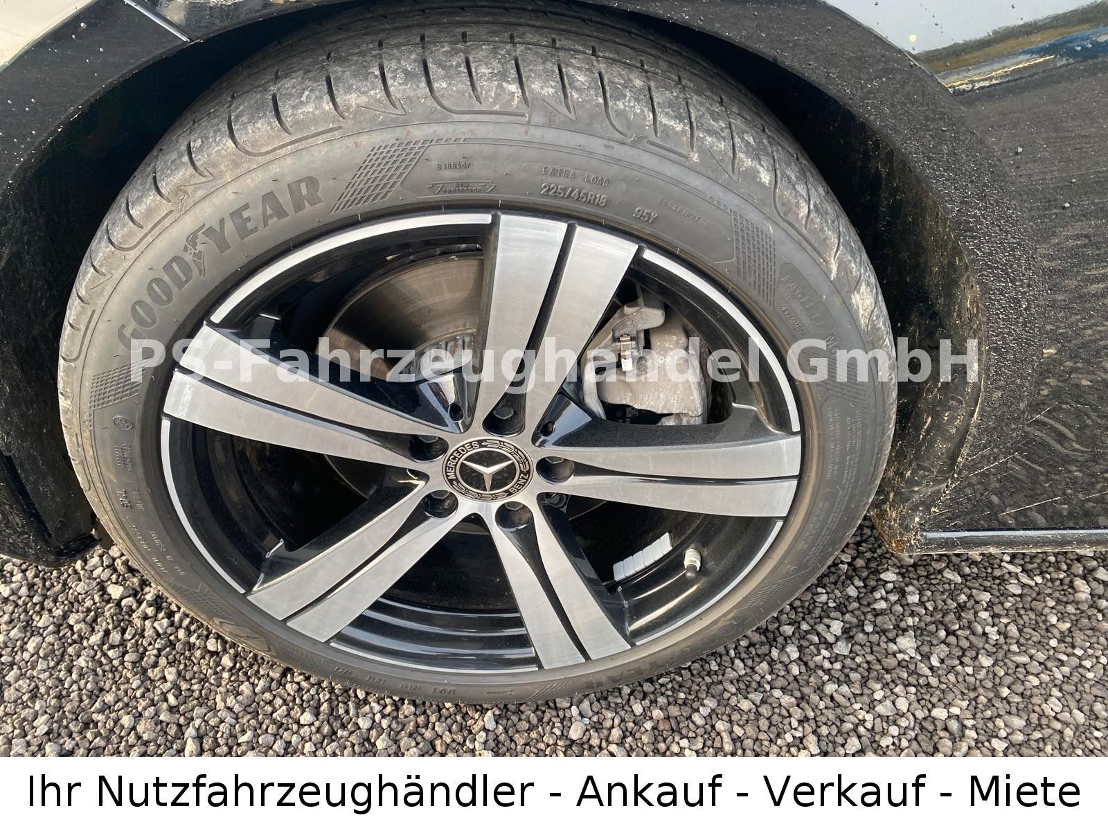 Fahrzeugabbildung Mercedes-Benz C 220 d T *High-End Business*KeylessGo*AHK