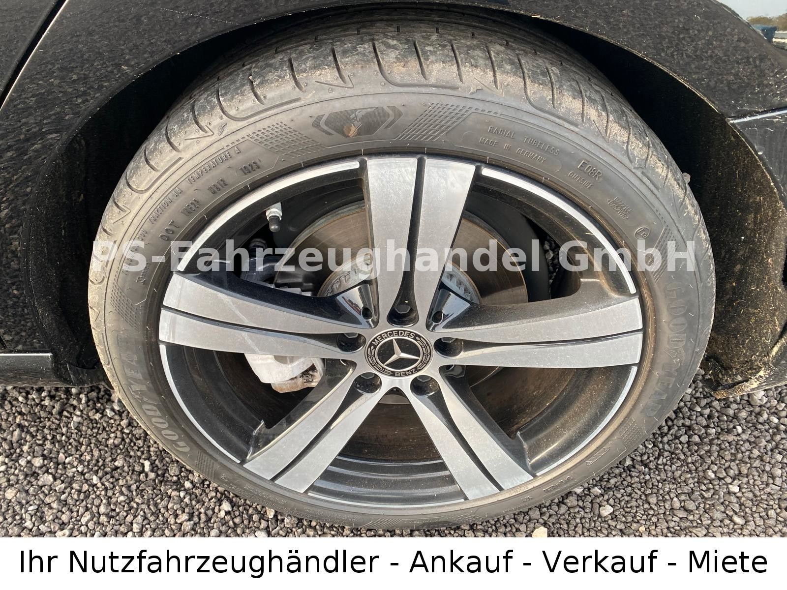Fahrzeugabbildung Mercedes-Benz C 220 d T *High-End Business*KeylessGo*AHK