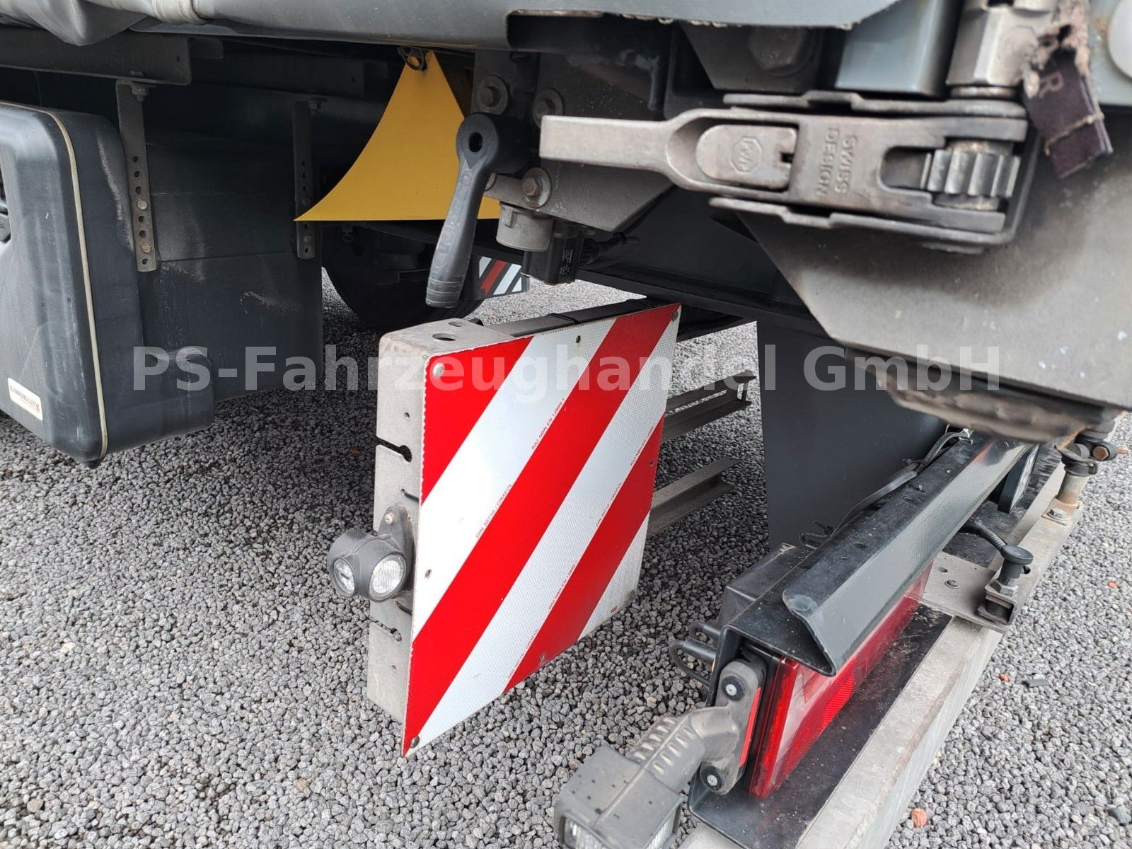 Fahrzeugabbildung Schwarzmüller S1-J Serie*verbreiterbar*SAF*Liftachse*Edscha