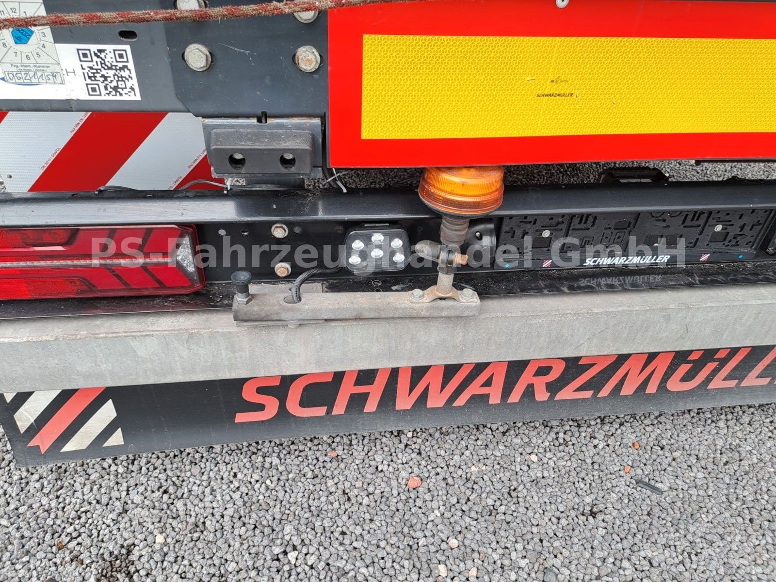 Fahrzeugabbildung Schwarzmüller S1-J Serie*verbreiterbar*SAF*Liftachse*Edscha