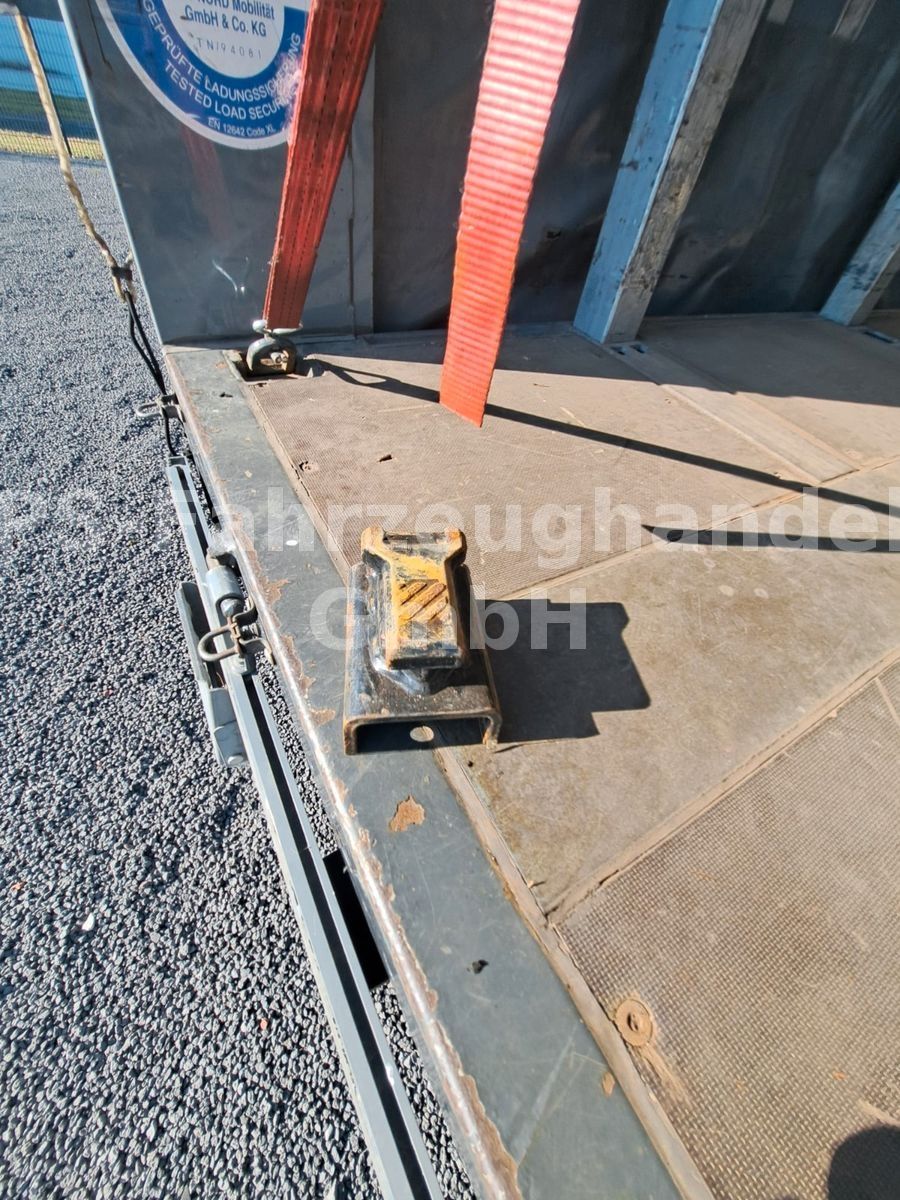 Fahrzeugabbildung Schwarzmüller S1-J Serie*verbreiterbar*SAF*Liftachse*Edscha