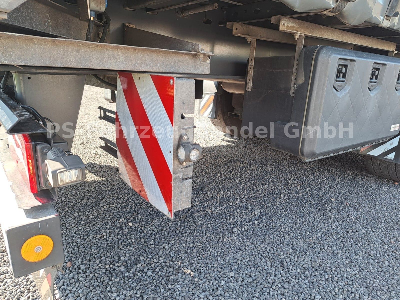 Fahrzeugabbildung Schwarzmüller S1-J Serie*verbreiterbar*SAF*Liftachse*Edscha