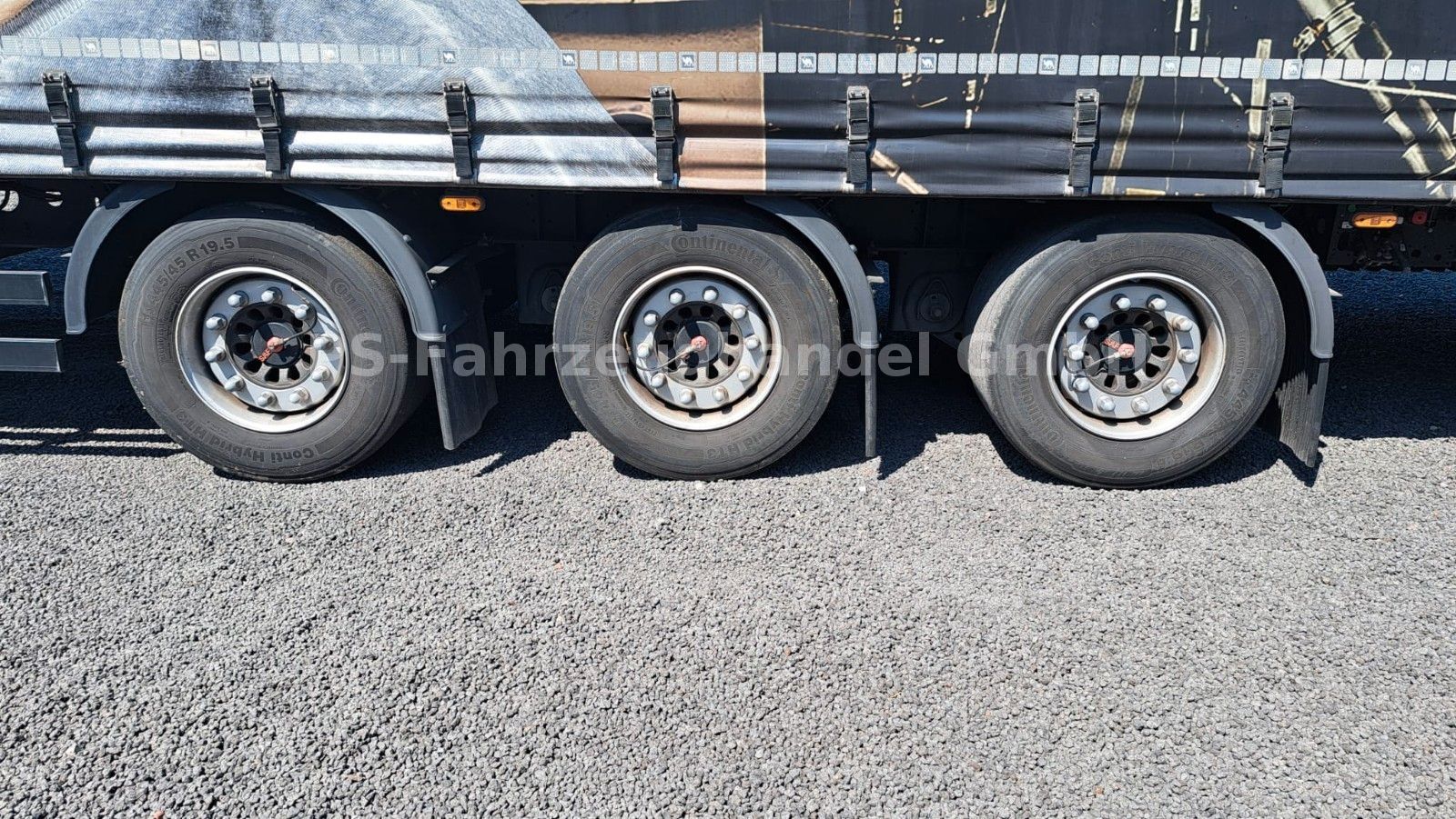 Fahrzeugabbildung Wielton Curtain Master*MEGA*NS3KM4*SAF*LiftA