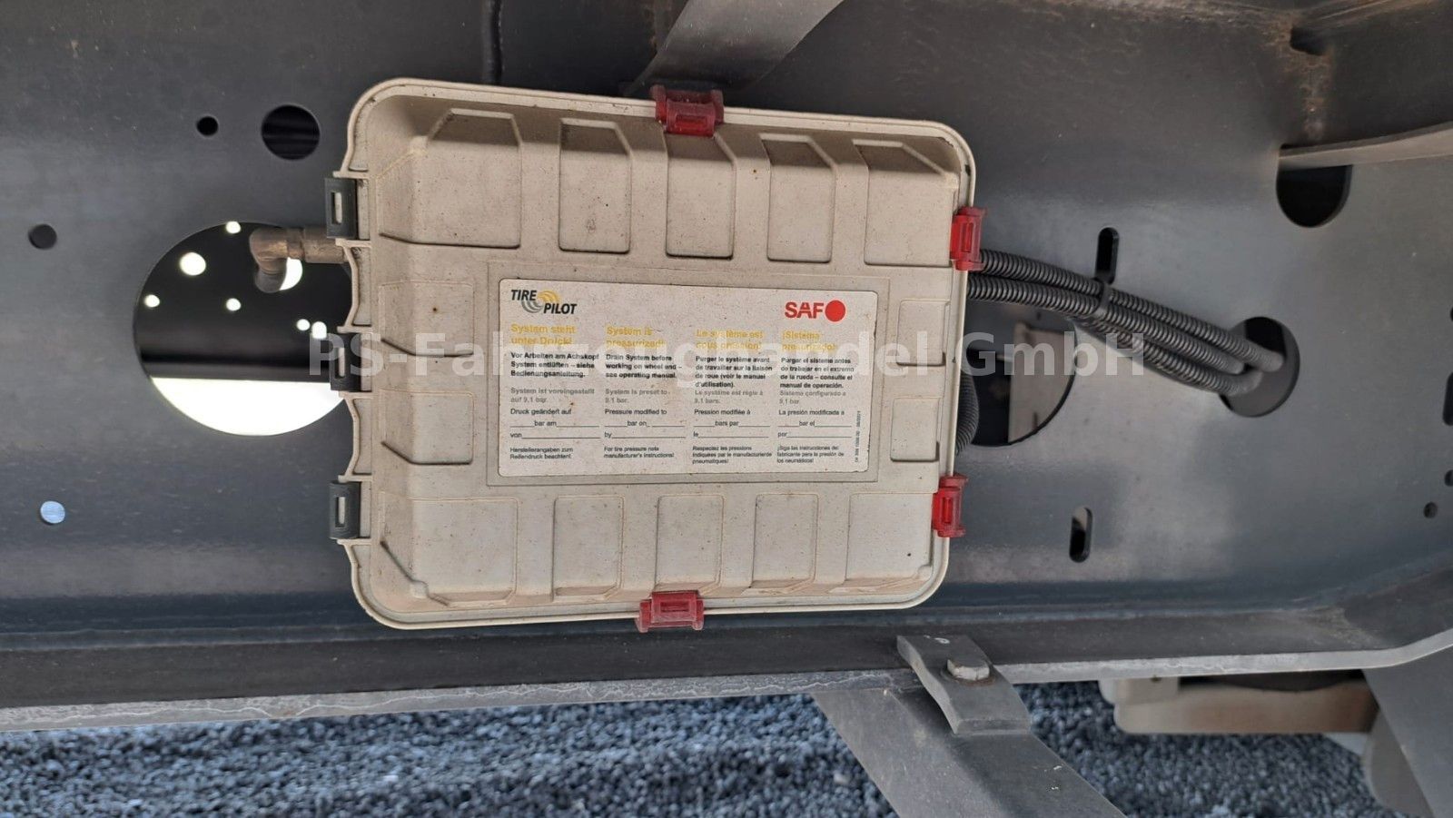 Fahrzeugabbildung Wielton Curtain Master*MEGA*NS3KM4*SAF*LiftA