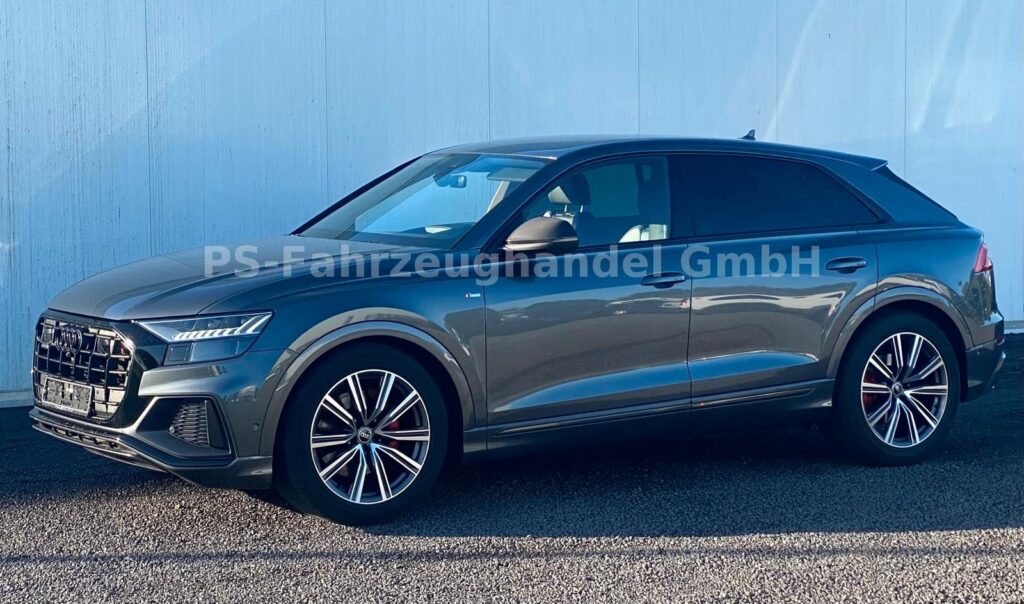 Audi Q8 50 TDI quattro competition plus*MMI*HUD*AHK