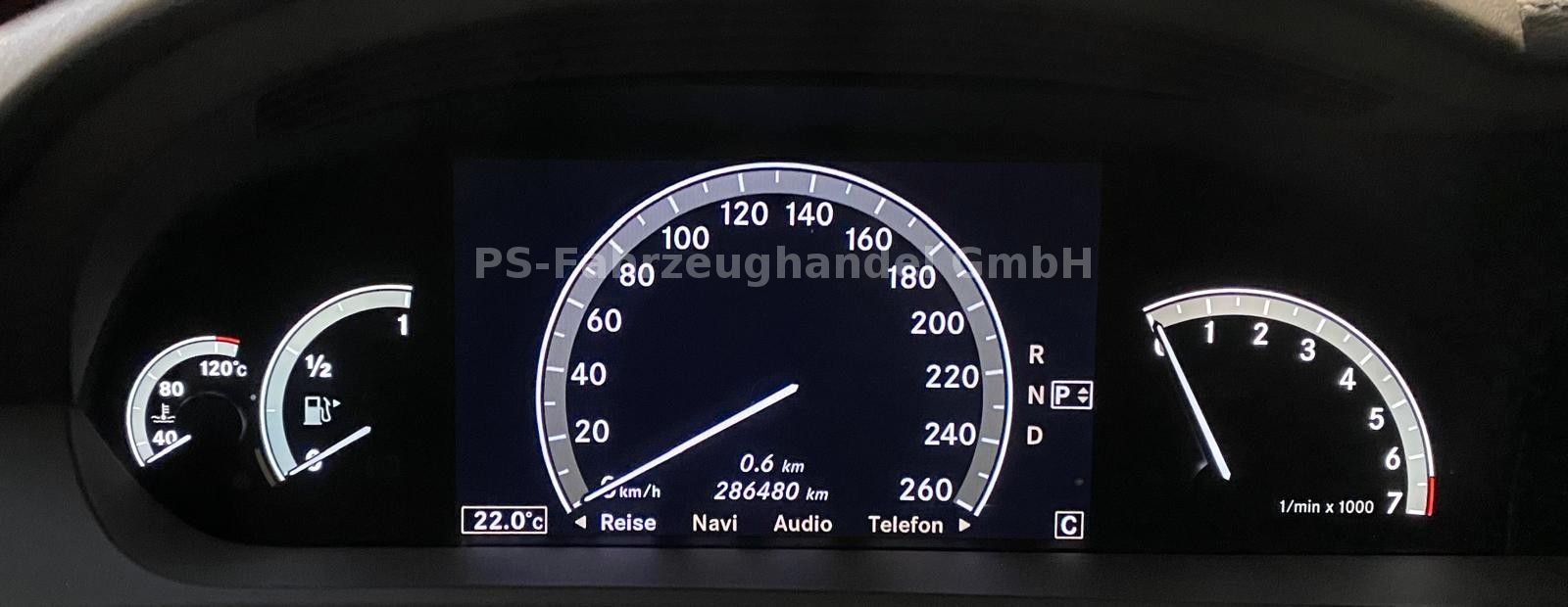 Fahrzeugabbildung Mercedes-Benz Limousine S 500 4Matic L