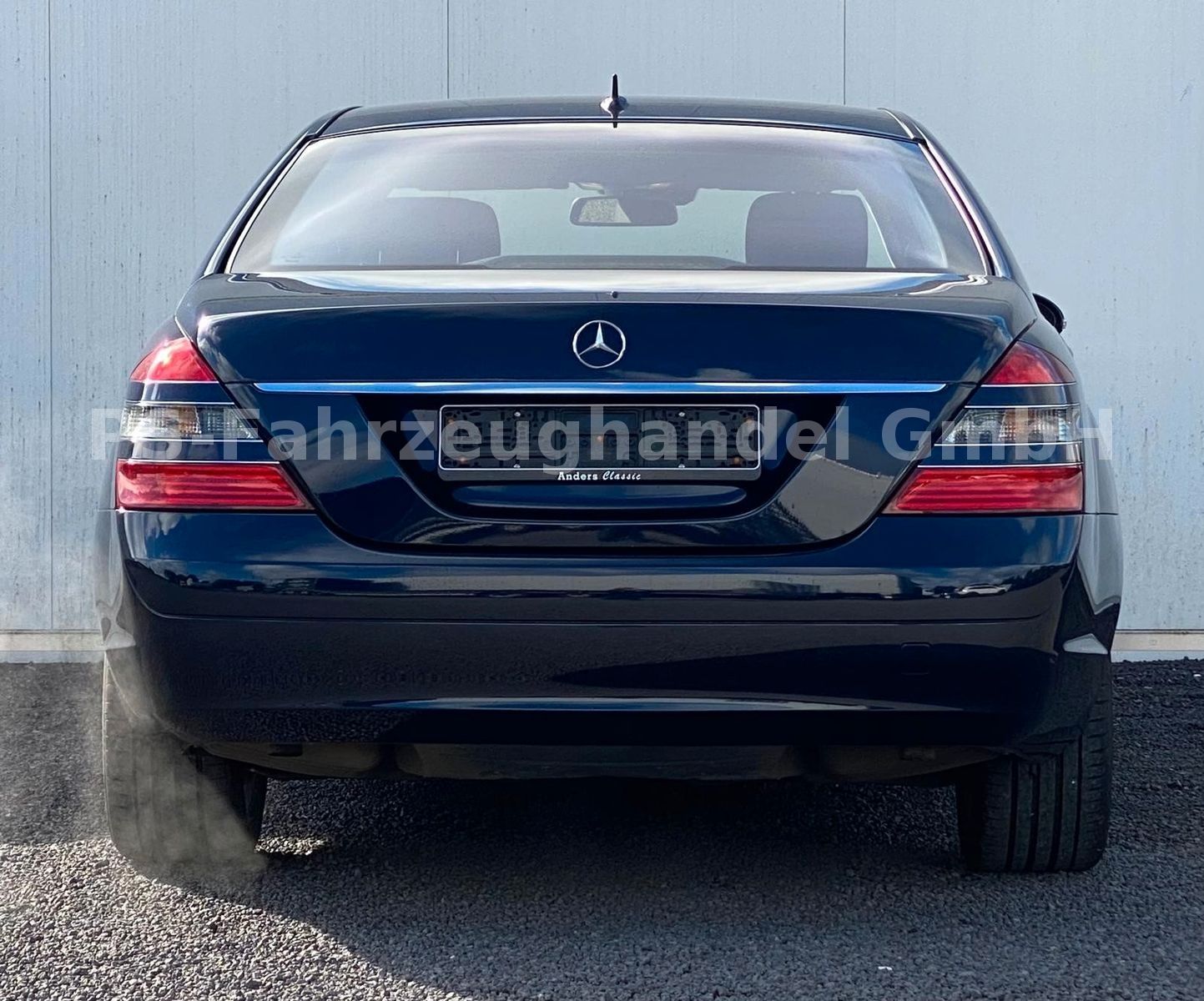 Fahrzeugabbildung Mercedes-Benz Limousine S 500 4Matic L
