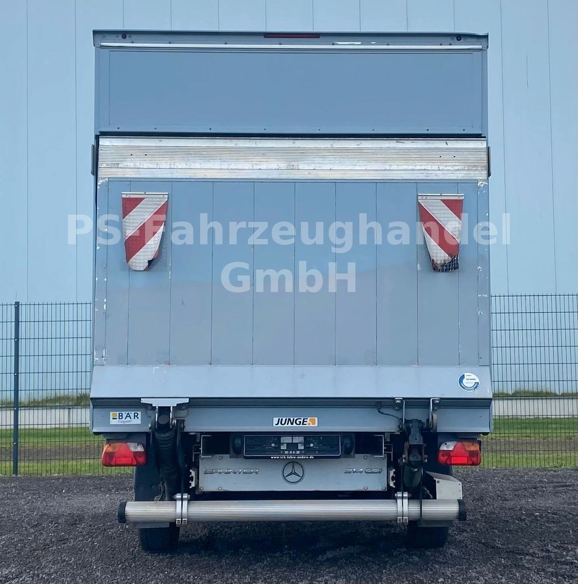 Fahrzeugabbildung Mercedes-Benz Sprinter II 314 CDI* Junge-Koffer*LBW Bär